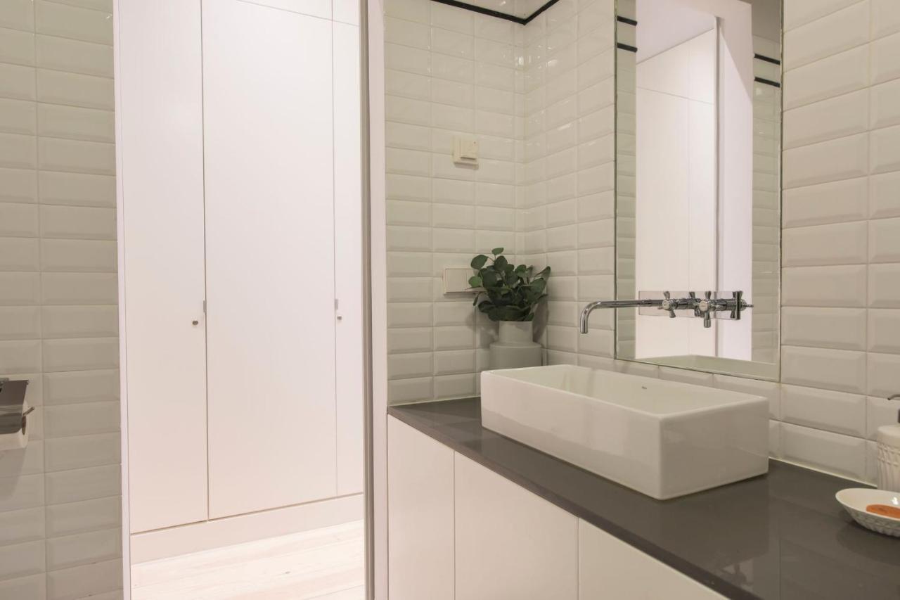 Lovelystay - 3 Bedroom Downtown Wonderwall Lisboa المظهر الخارجي الصورة